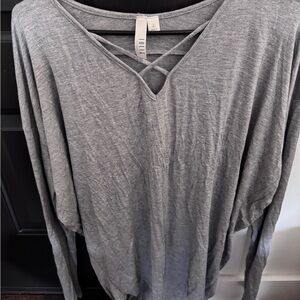 Jolie Gray Long Sleeve Women's Top